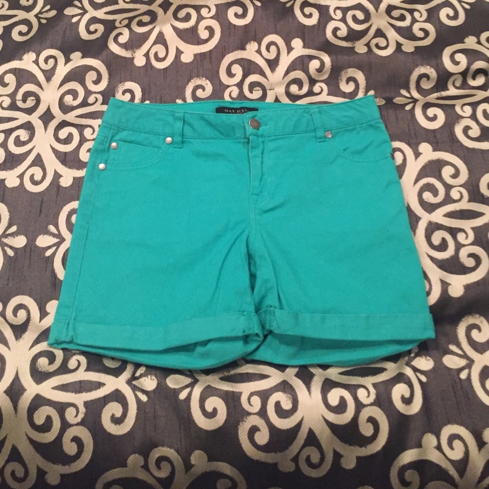 Max Studio Shorts - NWOT